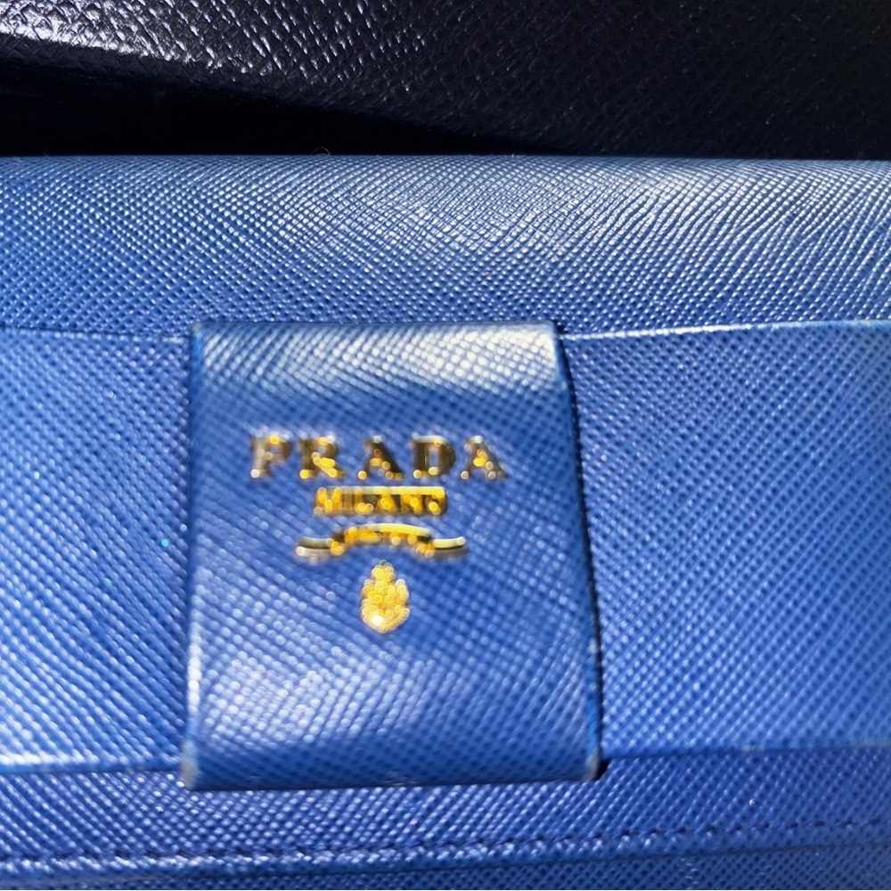 PRADA royal blue saffiano leather - Picture 2 of 5